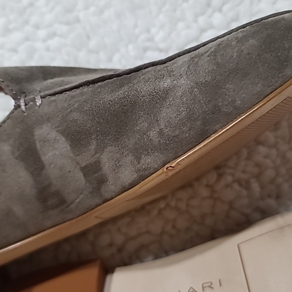 Tahari Flower Flat Mules in Grey Suede Size 8M - Picture 5 of 5